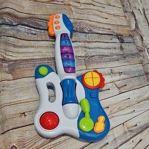 Blue Musical GuitarTwigy‎